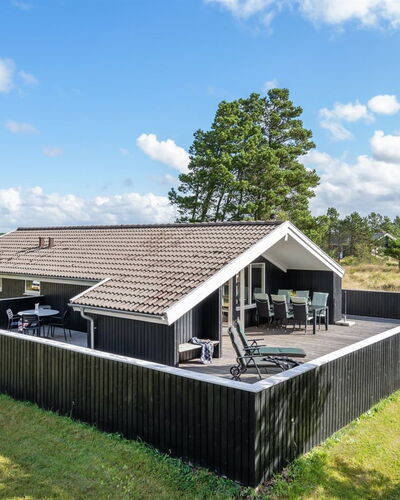 Albrecht - 1.8Km from the Sea