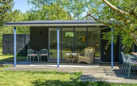 Bene - from the Sea: Meubilair, Interieur Ontwerp, Flooring, Verdieping, Plafond, Kamer, Stoel, Tafel, Appartement, Keuken En Eettafel