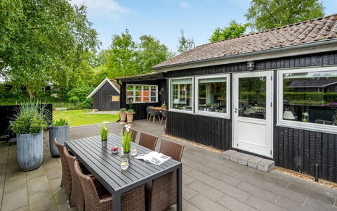 Fridtjof - 550M to the Fjord: Thatching, Verblijf, Huis, Dak, Huis, Boerderij, Hut, Landgoed, Dorp