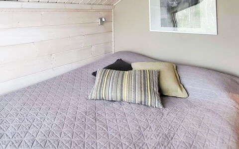 Golfarinkunnas 7B: Meubilair, Interieur Ontwerp, Flooring, Verdieping, Tafel, Plafond, Keuken En Eettafel, Verlichting, Stoel, Huis