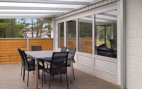 Manko - 1Km from the Sea: Hout, Veranda, Buitenmeubels, Dek, Hardwood, Schaduw, Outdoor Structuur, Glas, Beits, Patio