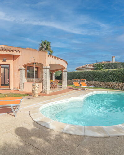 Rei Sun Five With Private Pool