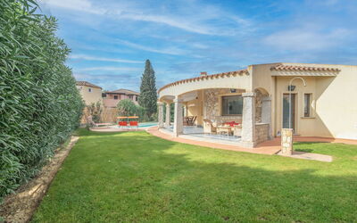 Villa Garden