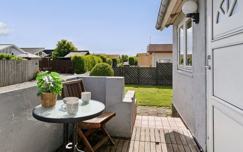 Paula - 80M from the Sea