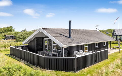 Hariet - 300M from the Sea: Thatching, Verblijf, Huis, Dak, Huis, Boerderij, Hut, Landgoed, Dorp