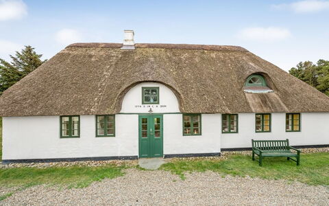 Wandrath - 2Km from the Sea: Huis, Dak, Huis, Verblijf, Schuur, Garden Gebouwen, Siding, Werf, Blokhut, Hut