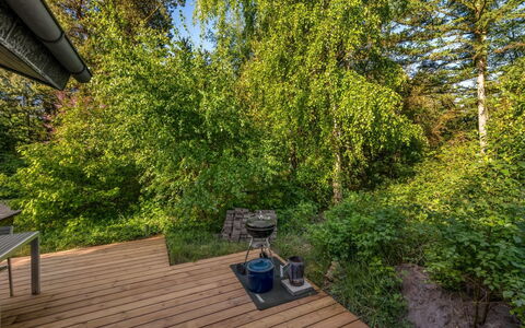 Hilde - 350M to the Fjord: Hout, Dak, Architectuur, Huis, Huis, Verblijf, Siding, Hardwood, Helling, Landgoed