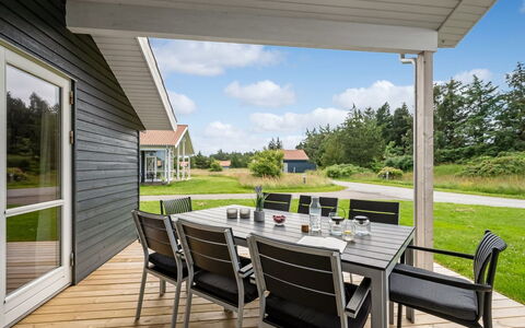 Aurelie - from the Sea: Meubilair, Interieur Ontwerp, Flooring, Verdieping, Plafond, Kamer, Stoel, Tafel, Appartement, Keuken En Eettafel