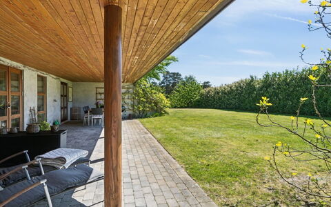 Nantje - 560M to the Fjord: Hout, Dak, Architectuur, Huis, Huis, Verblijf, Siding, Hardwood, Helling, Landgoed