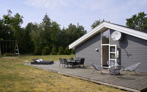 Rudolf - 400M from the Sea: Hout, Dak, Architectuur, Huis, Huis, Verblijf, Siding, Hardwood, Helling, Landgoed