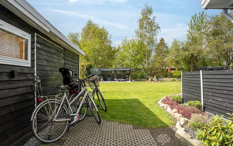 Dania - 500M from the Sea: Gras, Grasland, Landschap, Ecoregio, Plain, Plantengemeenschap, Land Lot, Buitenmeubels, Prairie, Shrubland