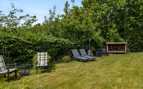 Fenna - 30Km from the Sea: Gras, Grasland, Landschap, Ecoregio, Plain, Plantengemeenschap, Land Lot, Buitenmeubels, Prairie, Shrubland