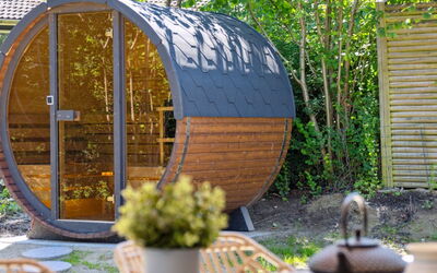 Lonneke - 450M from the Sea