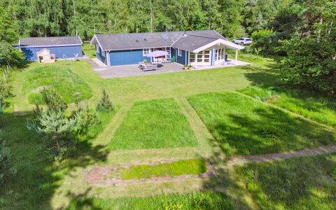 Launo - 1.1Km to the Fjord: Landgoed, Schaduw, Oprit, Boerderij
