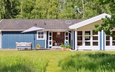 Launo - 1.1Km to the Fjord: Landgoed, Schaduw, Oprit, Boerderij