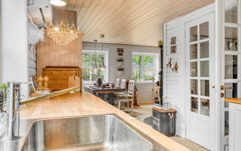 Ellinore - from the Sea: Hout, Flooring, Interieur Ontwerp, Plafond, Countertop, Keuken, Verdieping, Meubilair, Houten Vloer, Lichte Inrichting