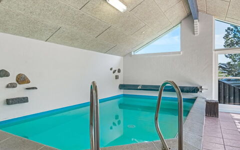 Persa - from the Sea: Meubilair, Interieur Ontwerp, Flooring, Verdieping, Plafond, Kamer, Stoel, Tafel, Appartement, Keuken En Eettafel