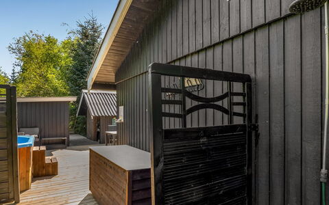 Hermand - 3.5Km from the Sea: 