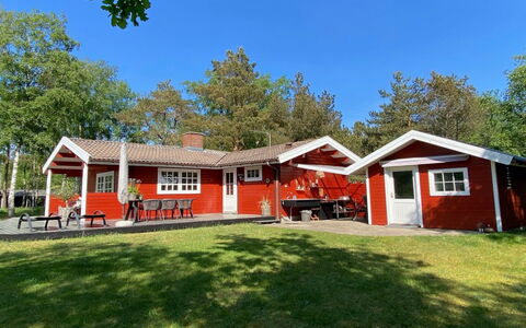 Barthi - 1.6Km from the Sea: Huis, Verblijf, Huis, Werf, Schaduw, Backyard, Garden Gebouwen, Blokhut