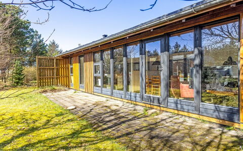 Amarie - 1Km from the Sea: Huis, Huis, Dak, Woongebied, Verblijf, Landgoed, Boerderij, Gazon, Landscaping, Siding