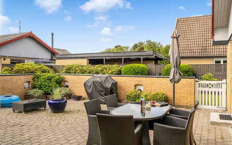 Elika - 1.5Km from the Sea: Gras, Grasland, Landschap, Ecoregio, Plain, Plantengemeenschap, Land Lot, Buitenmeubels, Prairie, Shrubland