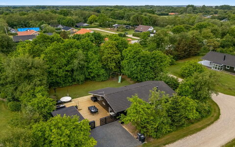 Terkel - 800M to the Fjord: Boom, Landschap, Woongebied, Plain, Huis, Huis, Landelijk Gebied, Land Lot, Landgoed