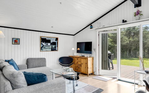 Spasena - 600M from the Sea: Hout, Huis, Veranda, Dek, Hardwood, Dak, Beits, Houten Vloer, Eco Hotel