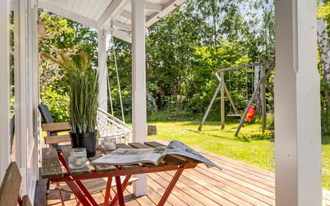 Anabela - from the Sea: Dak, Huis, Huis, Verblijf, Siding, Landgoed, Oprit, Garden Gebouwen, Werf, Schuur