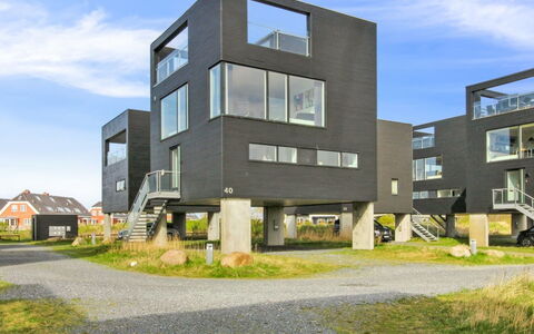 Stefani - 2Km from the Sea: Huis, Dak, Huis, Verblijf, Schuur, Garden Gebouwen, Siding, Werf, Blokhut, Hut