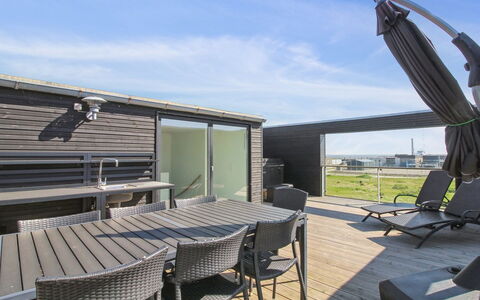 Stefani - 2Km from the Sea: Huis, Dak, Huis, Verblijf, Schuur, Garden Gebouwen, Siding, Werf, Blokhut, Hut