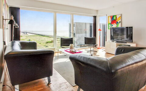 Stefani - 2Km from the Sea: Huis, Dak, Huis, Verblijf, Schuur, Garden Gebouwen, Siding, Werf, Blokhut, Hut