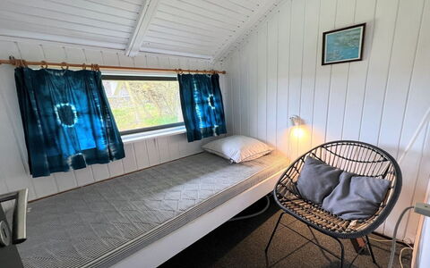 Antonelle - 1.7Km from the Sea: Hout, Verdieping, Slaapkamer, Interieur Ontwerp, Flooring, Bed, Plafond, Bedding, Laken, Bed Frame