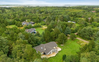 Samine - 2Km from the Sea