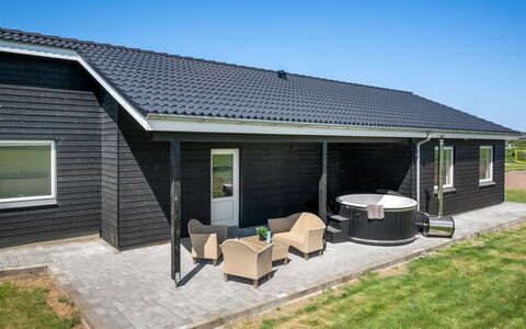 Germund - 770M from the Sea: Gras, Grasland, Land Lot, Verblijf, Landelijk Gebied, Weide, Garden Gebouwen, Tuin, Schuur