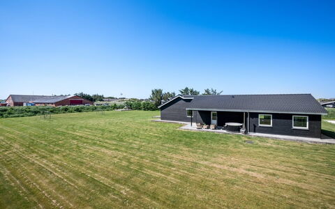 Germund - 770M from the Sea: Gras, Grasland, Land Lot, Verblijf, Landelijk Gebied, Weide, Garden Gebouwen, Tuin, Schuur