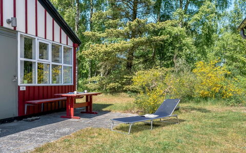 Duende - 200M from the Sea: Dak, Huis, Huis, Verblijf, Deur, Siding, Dek, Veranda, Plank, Hardwood
