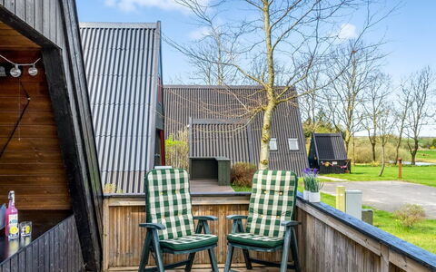 Erly - 18Km to the Fjord: Blauw, Struik, Verblijf, Groundcover, Tuin, Landgoed, Schaduw, Landscaping, Boerderij, Eco Hotel