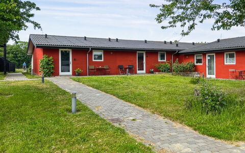 Niyazi - 6Km from the Sea: Hout, Dak, Architectuur, Huis, Huis, Verblijf, Siding, Hardwood, Helling, Landgoed
