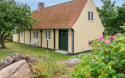 Øde - 100M from the Sea