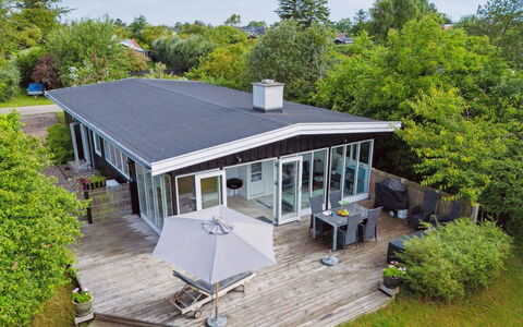 Manko - 250M from the Sea: Huis, Verblijf, Veranda, Siding, Boerderij, Outdoor Structuur