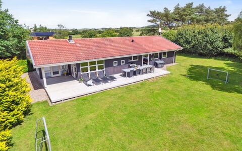 Jorinde - 1Km from the Sea: Huis, Verblijf, Landgoed, Boerderij, Schaduw, Gazon, Villa, Veranda