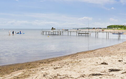 Filimena - 250M from the Sea: Hout, Dak, Architectuur, Huis, Huis, Verblijf, Siding, Hardwood, Helling, Landgoed