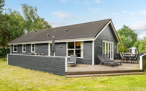 Felina - from the Sea: Verblijf, Siding, Garden Gebouwen, Veranda, Blokhut