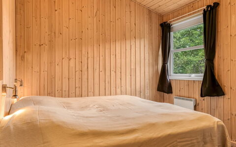 Felina - from the Sea: Hout, Slaapkamer, Flooring, Verdieping, Bed, Interieur Ontwerp, Plafond, Kamer, Hardwood, Beits