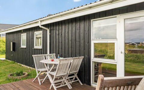 Niesina - 200M from the Sea: Huis, Dak, Huis, Verblijf, Schuur, Garden Gebouwen, Siding, Werf, Blokhut, Hut