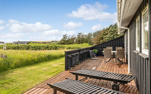 Niesina - 200M from the Sea: Huis, Dak, Huis, Verblijf, Schuur, Garden Gebouwen, Siding, Werf, Blokhut, Hut