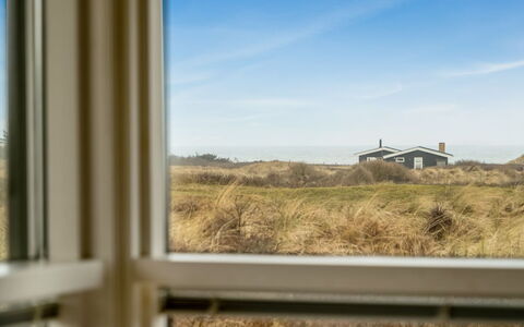 Nuka - 400M from the Sea: Zwembad, Buitenmeubels, Meubilair, Toevlucht, Flagstone, Eco Hotel, Schaduw, Stoel, Vrije Tijd, Landgoed