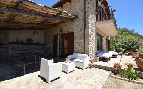 Villa Roccella Ionica, Sea View, a c: Lucht, Fabriek, Eigendom, Meubilair, Gebouw, Bloempot, Interieur Ontwerp, Stoel, Schaduw, Kamerplant
