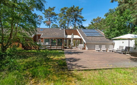 Auvo - 200M from the Sea: Hout, Dak, Architectuur, Huis, Huis, Verblijf, Siding, Hardwood, Helling, Landgoed