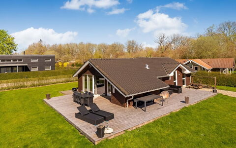 Telli - 350M from the Sea: Huis, Huis, Deur, Dak, Verblijf, Landgoed, Tuin, Schaduw, Siding, Werf